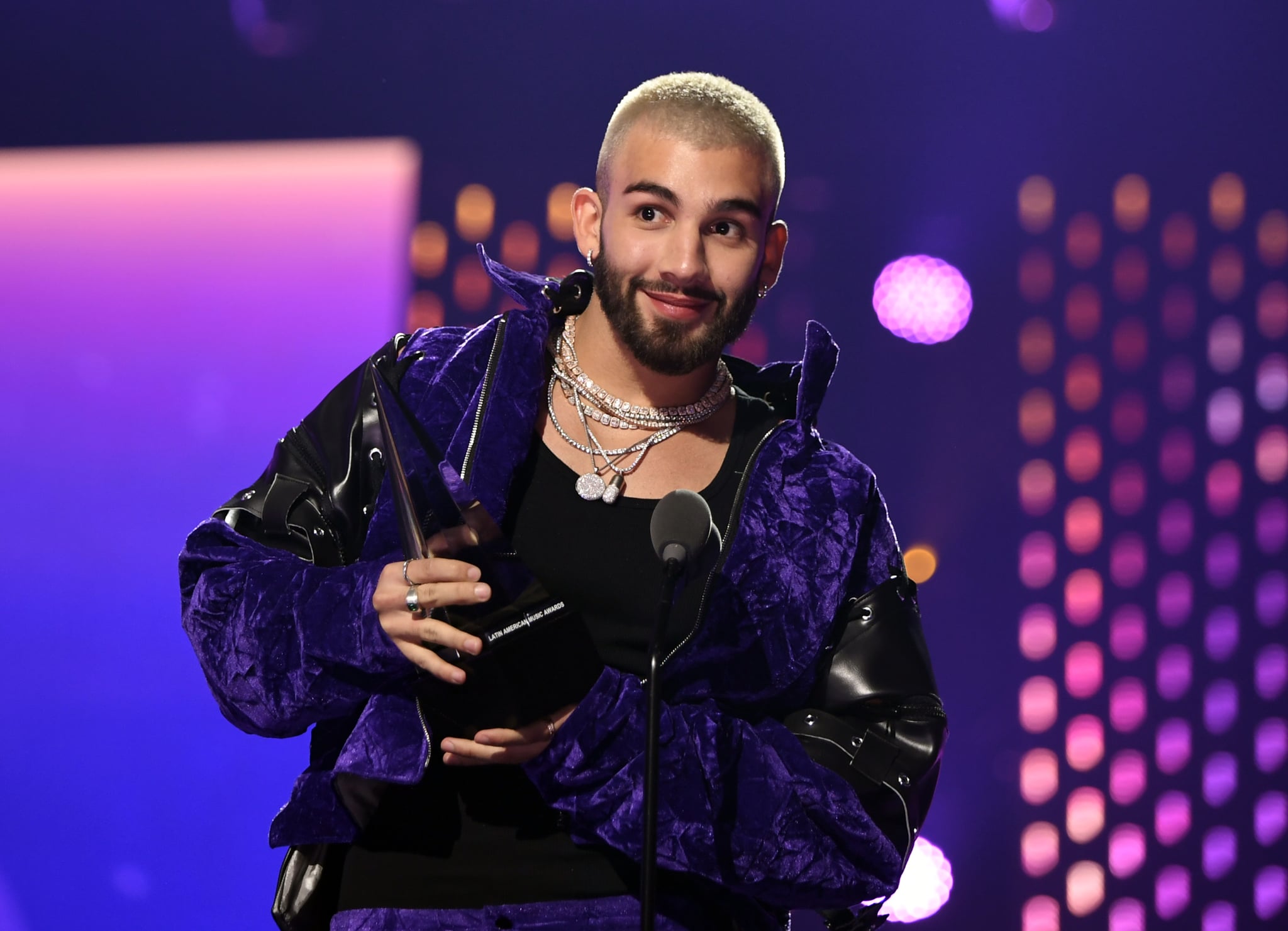 LAS VEGAS, NEVADA - APRIL 20: Manuel Turizo accepts the Favorite Tropical Song award onstage during the 2023 Latin American Music Awards at MGM Grand Garden Arena on April 20, 2023 in Las Vegas, Nevada. (Photo by Mindy Small/Getty Images)
