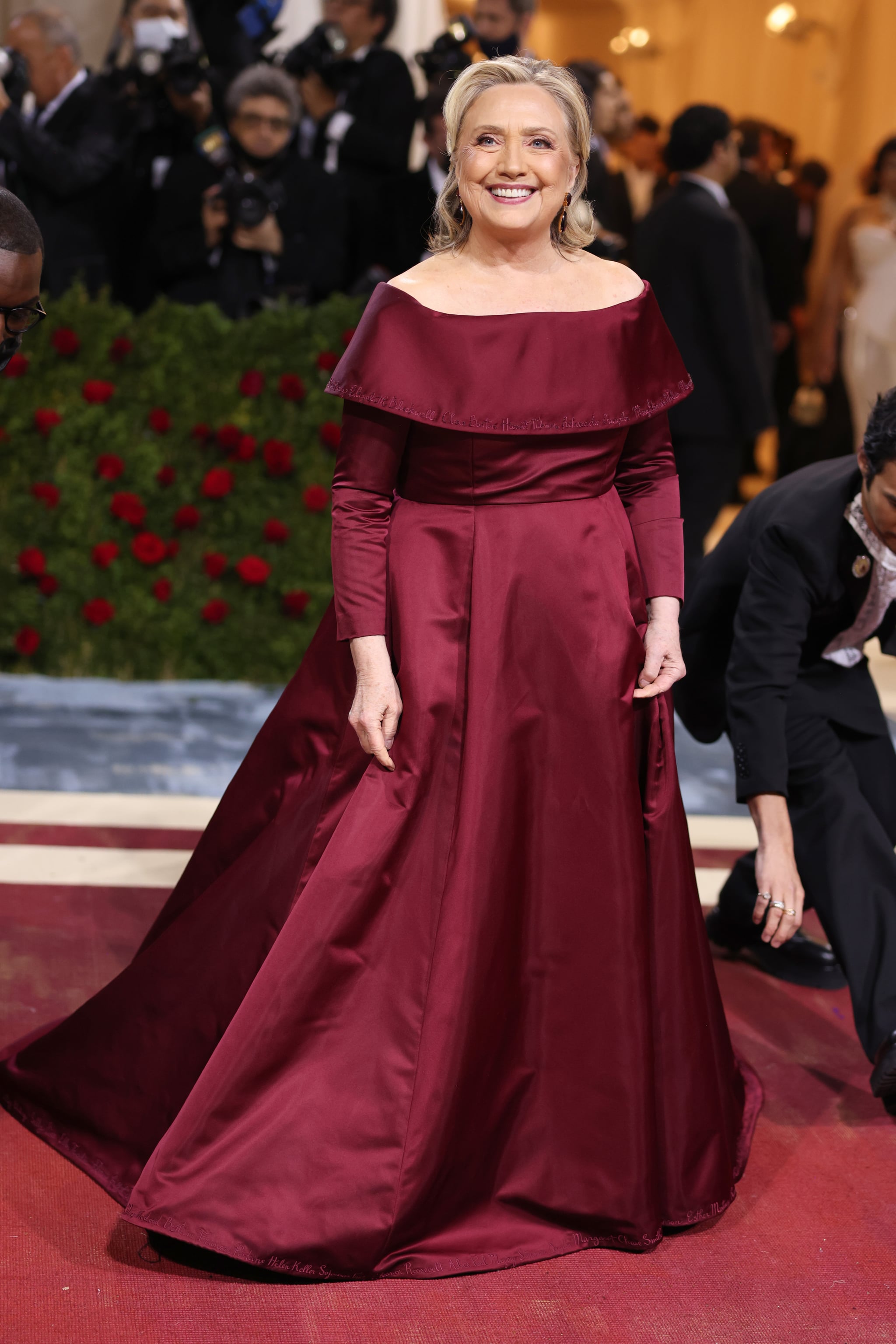 NEW YORK, NEW YORK - MAY 02: Hillary Clinton attends The 2022 Met Gala Celebrating