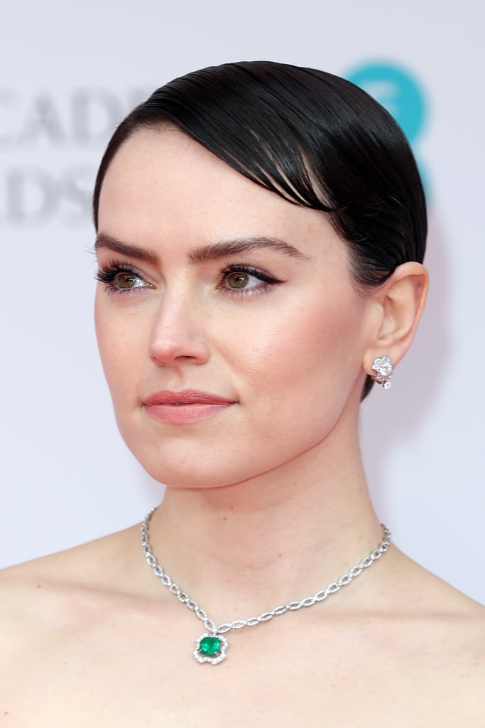 Daisy Ridley's Black Pixie Cut at the 2022 BAFTA Film Awards