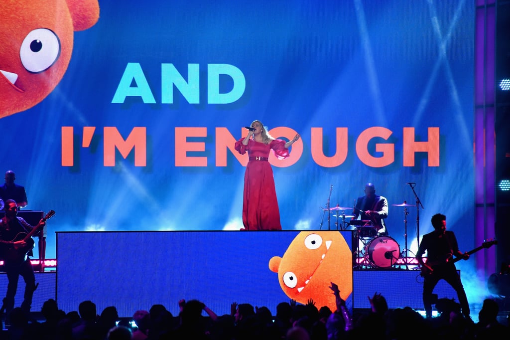 Kelly Clarkson at the 2019 Billboard Awards