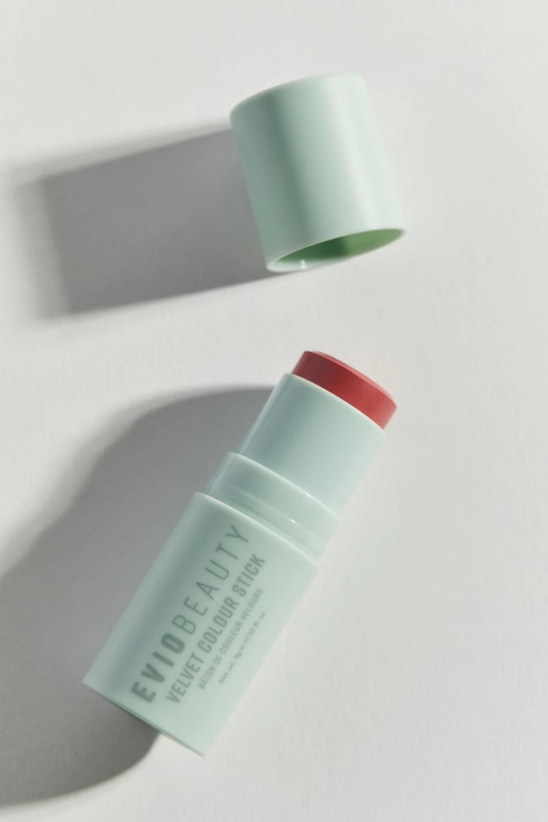 A Multifunctional Stick: Evio Beauty Velvet Color Stick