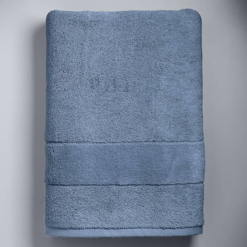 Vera Wang Blue Suit, Brooklinen Super-Plush Bath Towels Review.