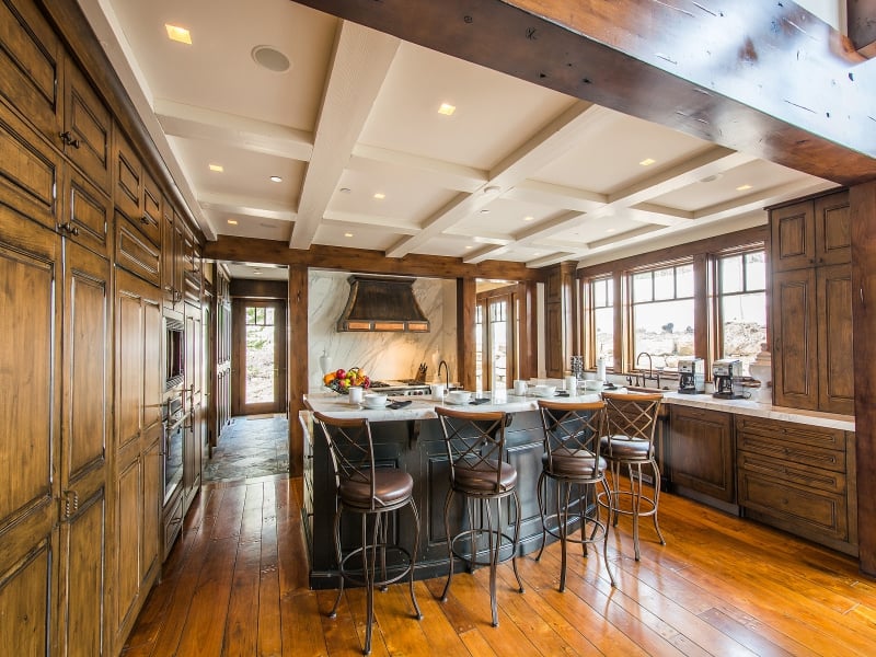Nina Dobrev's Park City, UT, Airbnb Cabin