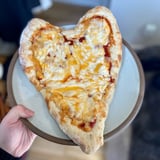 如何制作心形的披萨和照片吗