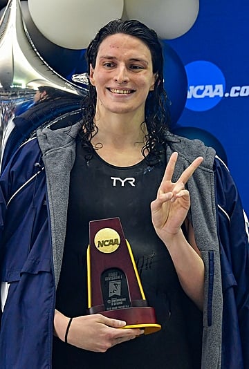 Lia Thomas成为第一个Transcender NCAA DI Champion