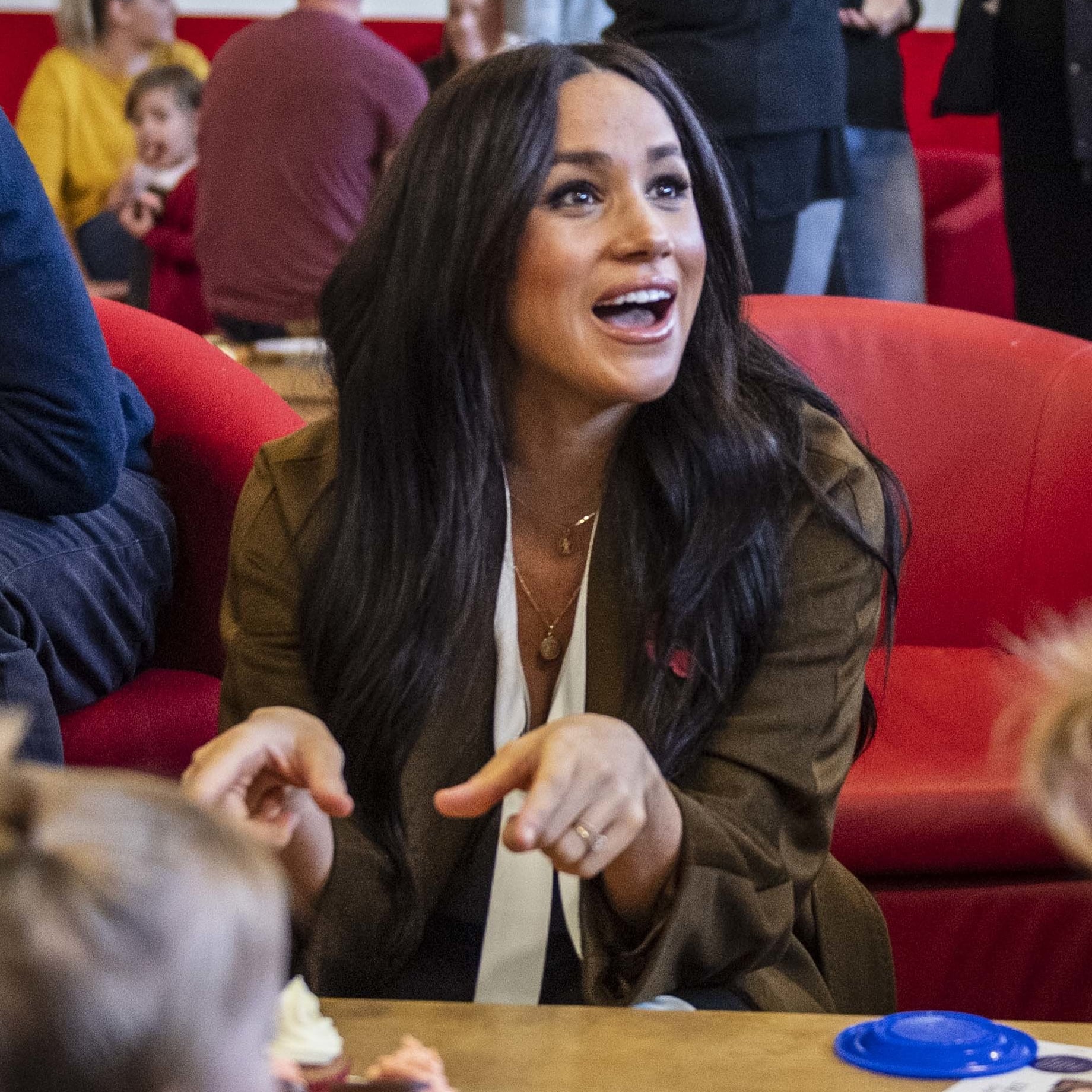 Meghan Markle Wears Adorable Zodiac Necklaces For Her Family