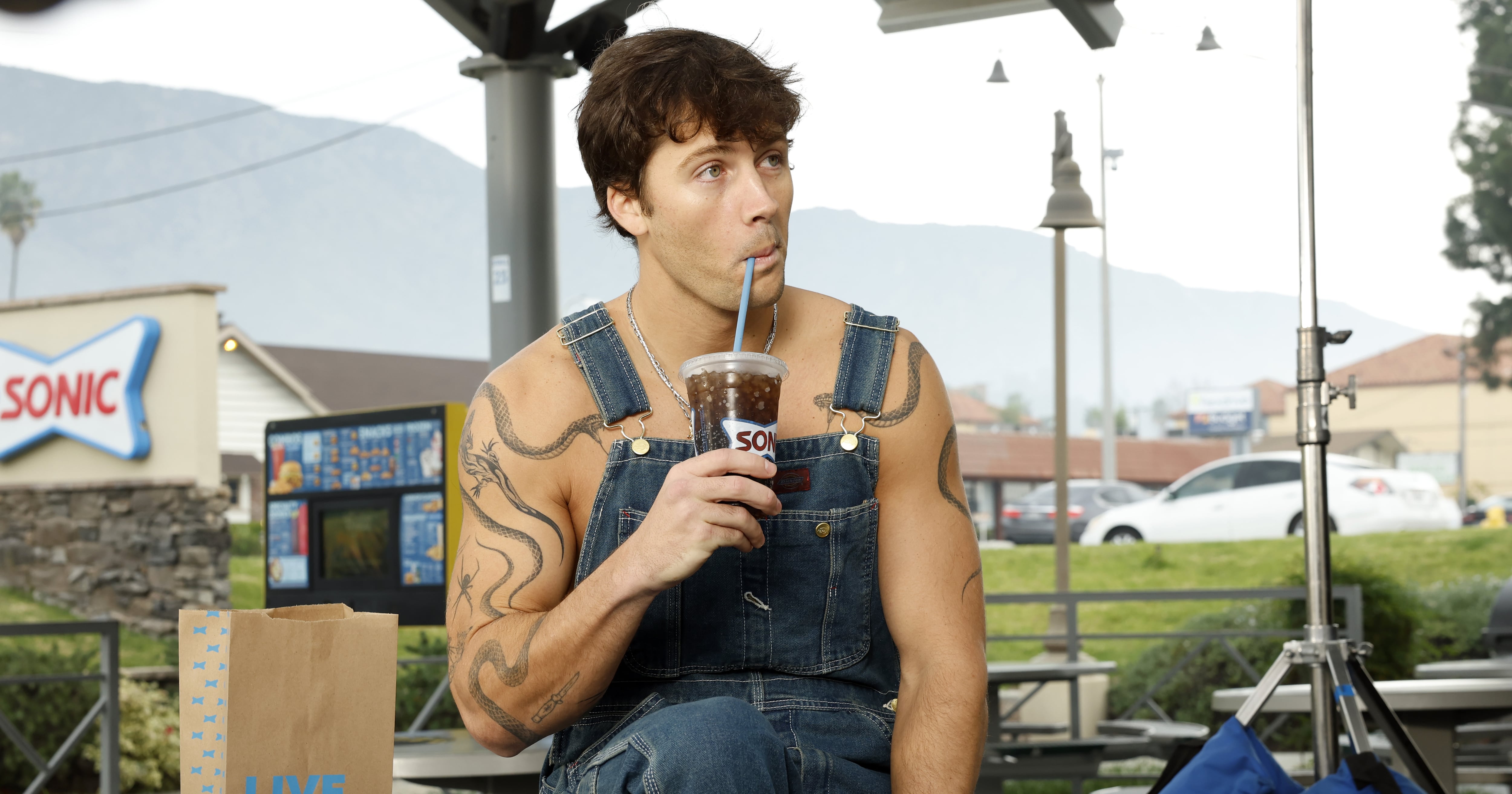 Rob Rausch Knows You Want the Traitors Tea