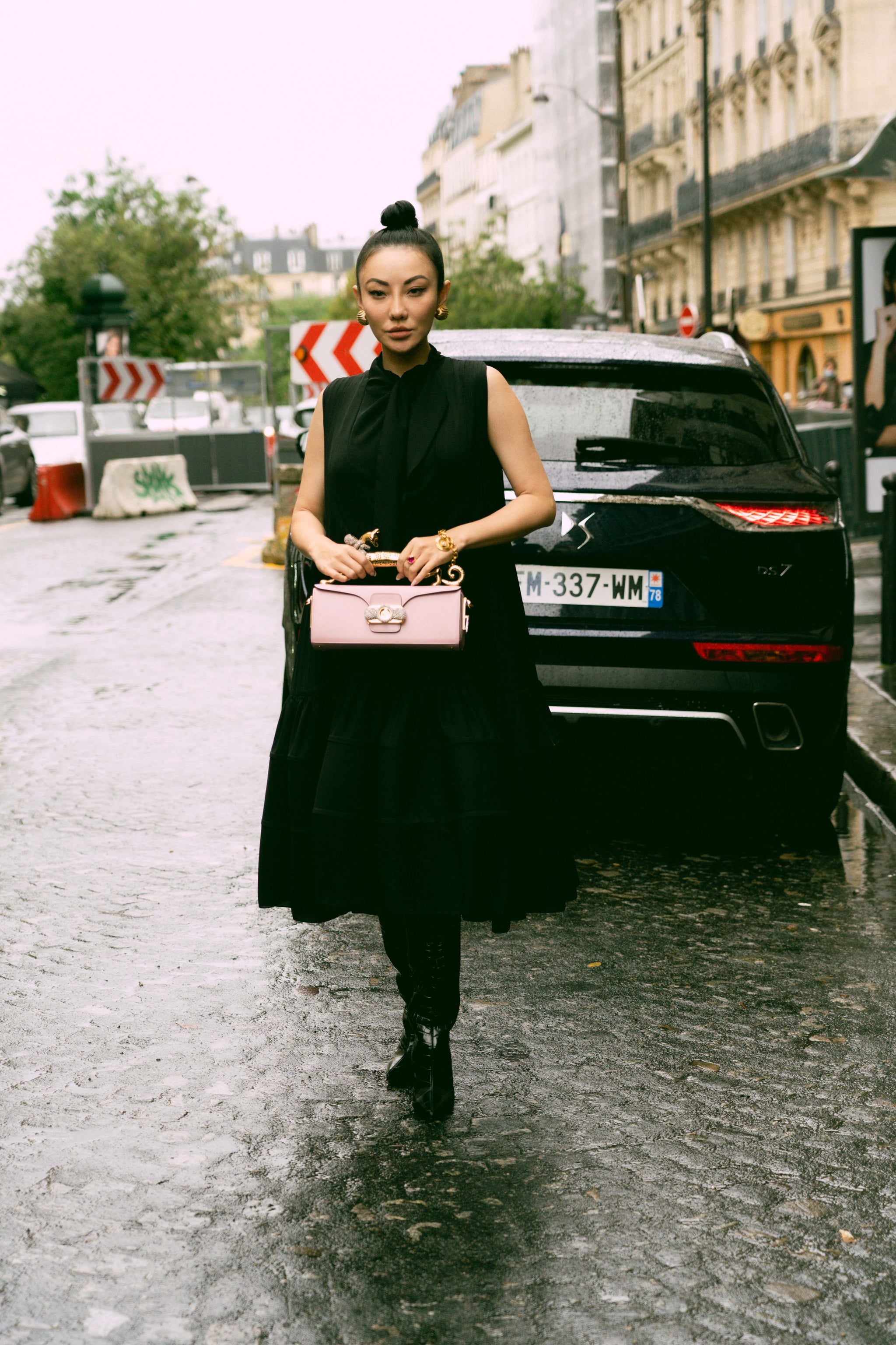 Black pussybow shop dress