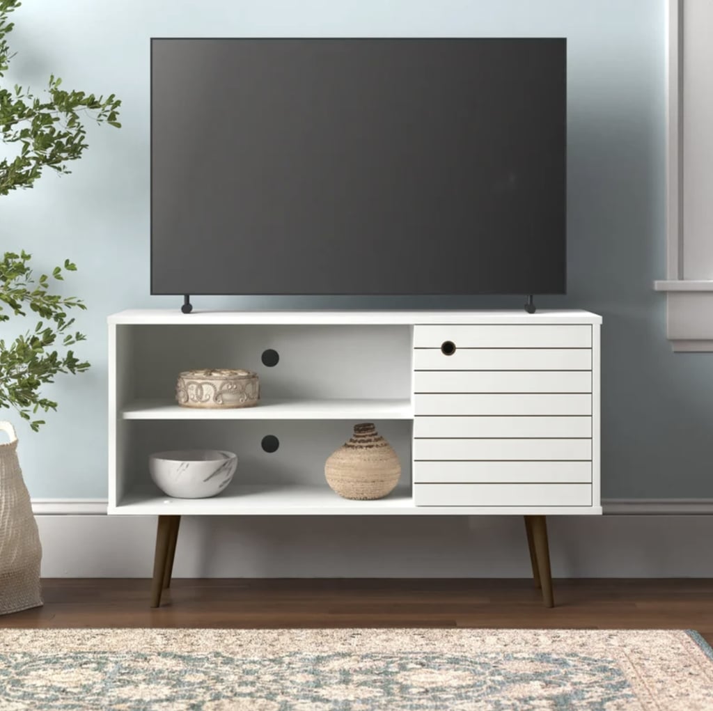 A Space-Saving Console: Wade Logan Oglethorpe TV Stand