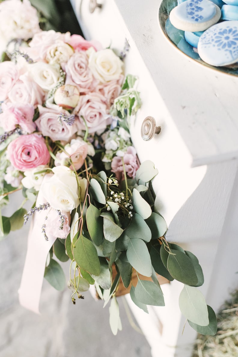 Cascading Floral