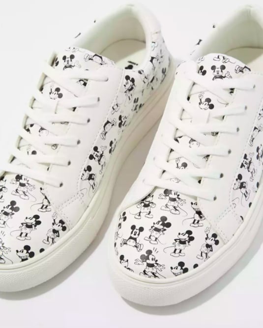 Mickey clearance mouse sneakers