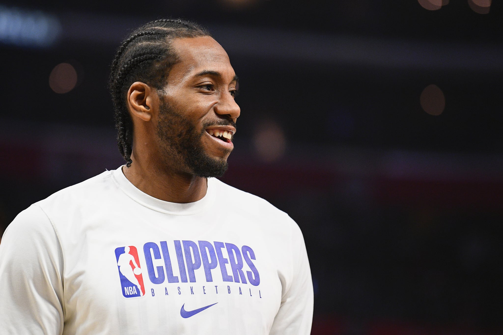 LOS ANGELES, CA - FEBRUARY 05: Los Angeles Clippers Forward Kawhi Leonard (2) looks on before a NBA game between the Miami Heat and the Los Angeles Clippers on February 5, 2020 at STAPLES Centre in Los Angeles, CA. (Photo by Brian Rothmuller/Icon Sportswire via Getty Images)