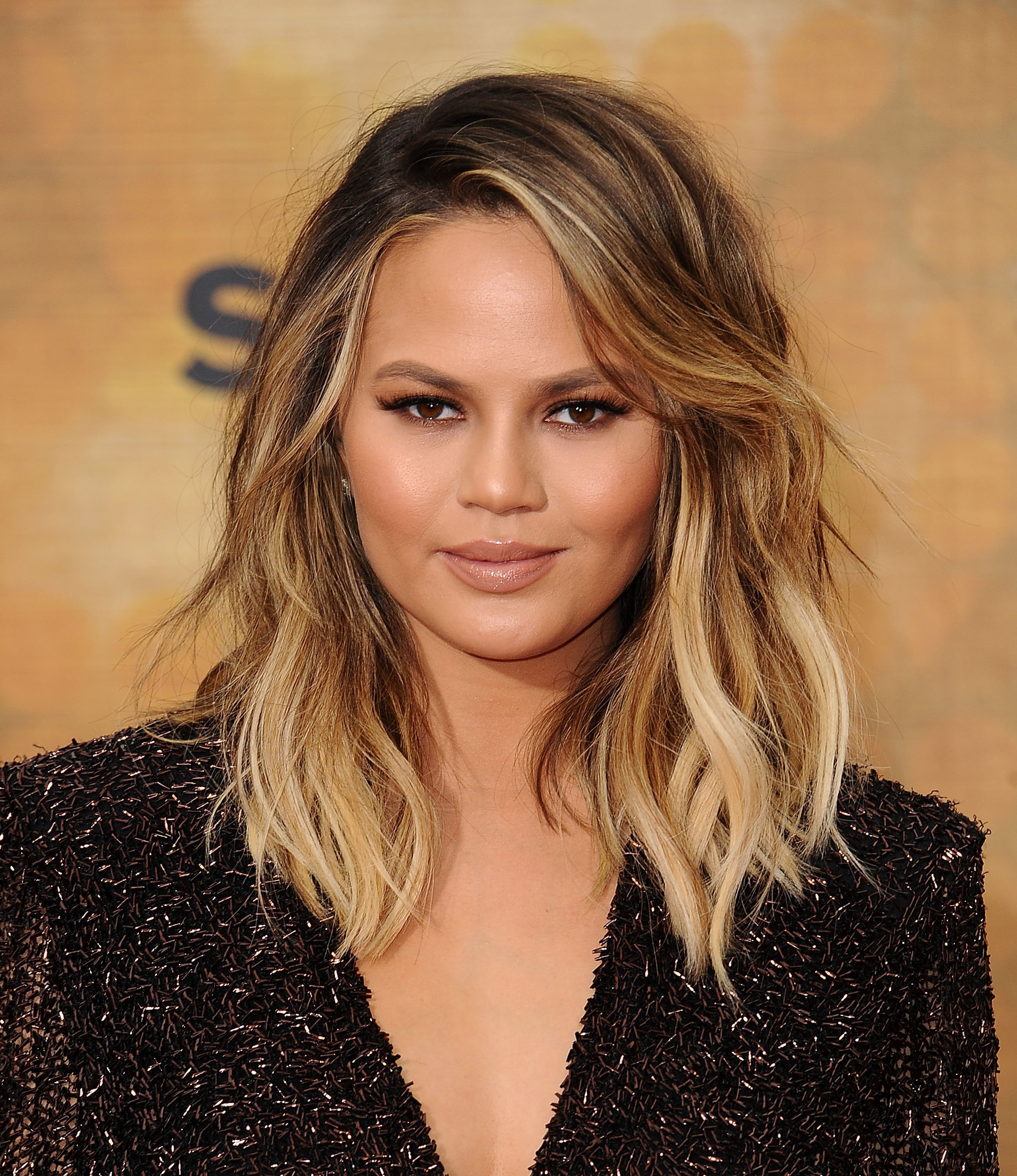 Best Haircuts For Round Faces, According to a Hairstylist