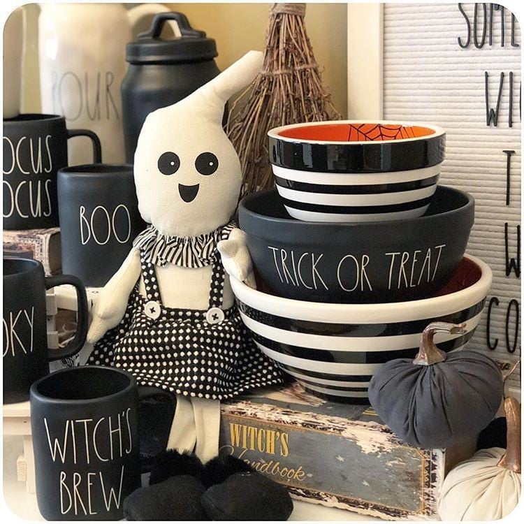 Rae dunn scaredy cat bowl sale