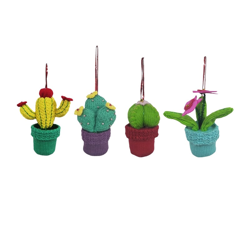Jingle City Knit Cactus Christmas Ornament Set
