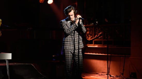 Harry Styles Sings "Sign of the Times" Saturday Night Live