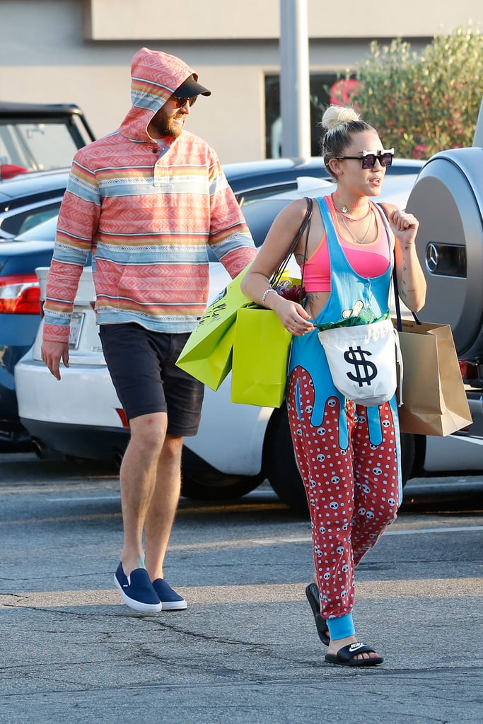 Miley Cyrus Not Wearing Engagement Ring With Liam Hemsworth