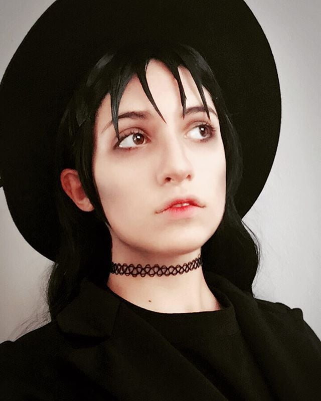 Beetlejuice Lydia Deetz Makeup Popsugar Beauty