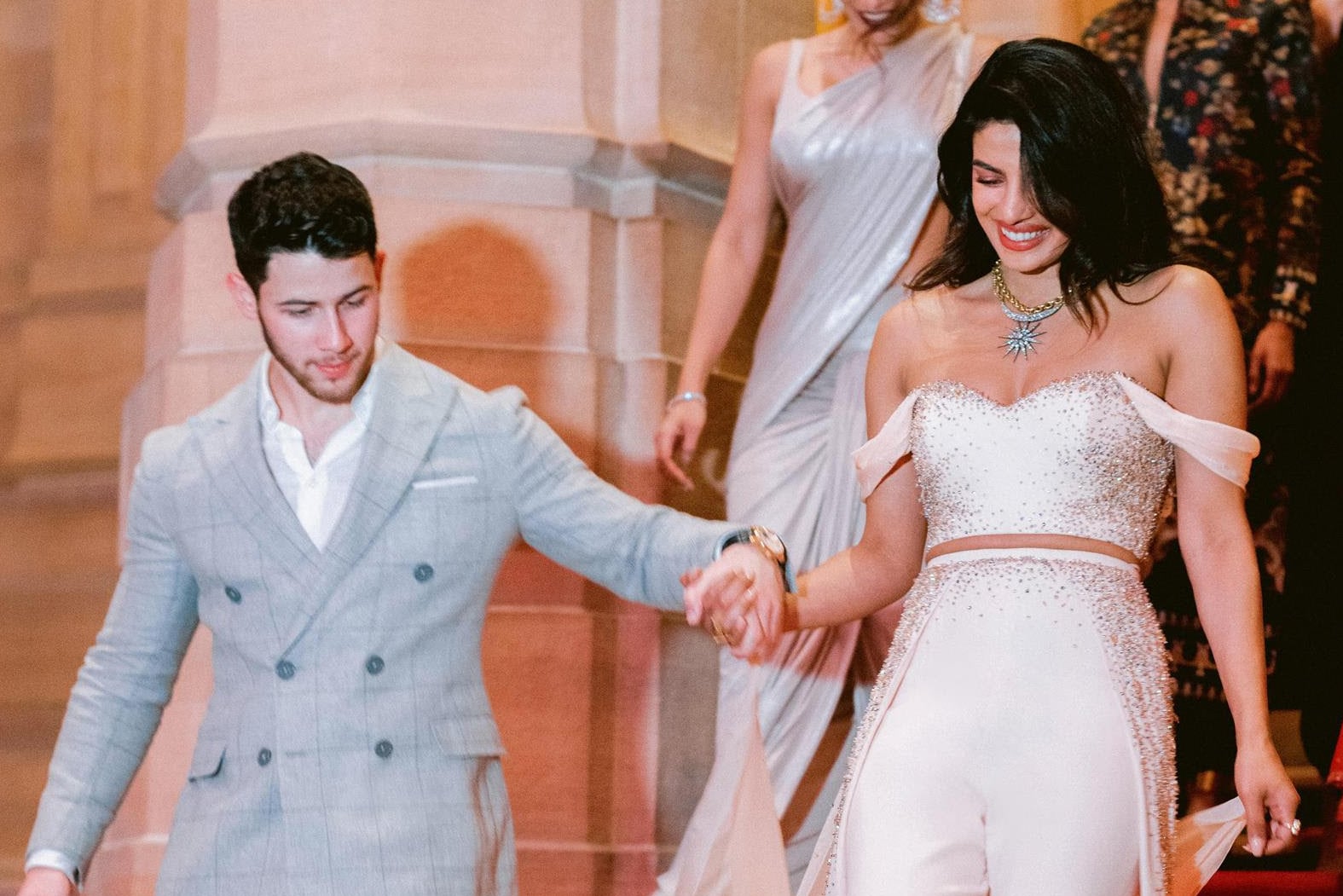 wedding party outfit