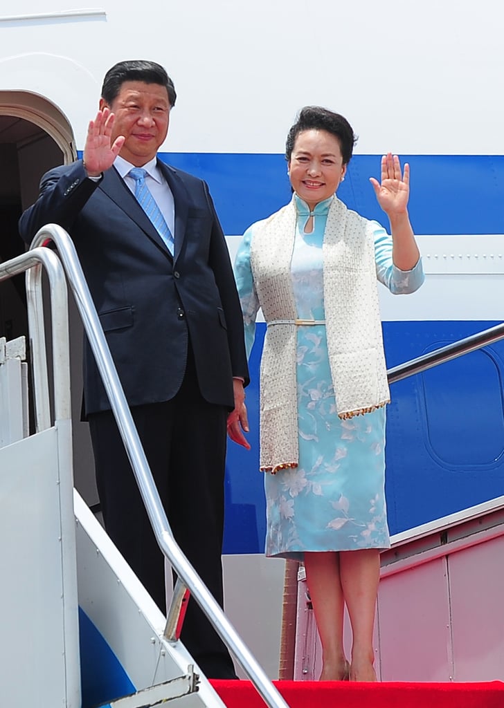 Peng Liyuan Belts Her Scarves