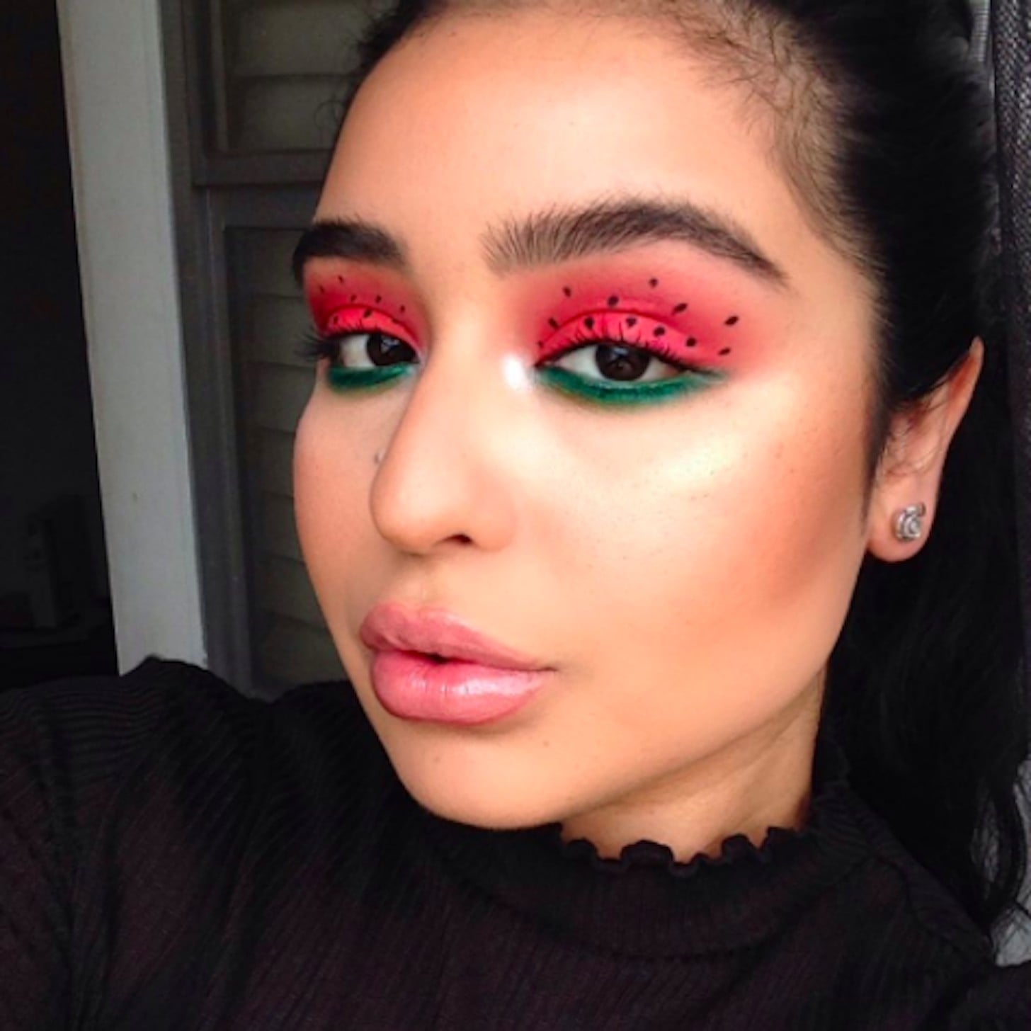 Watermelon makeup shop