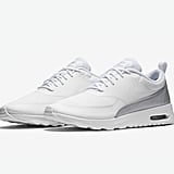 nike acalme all white