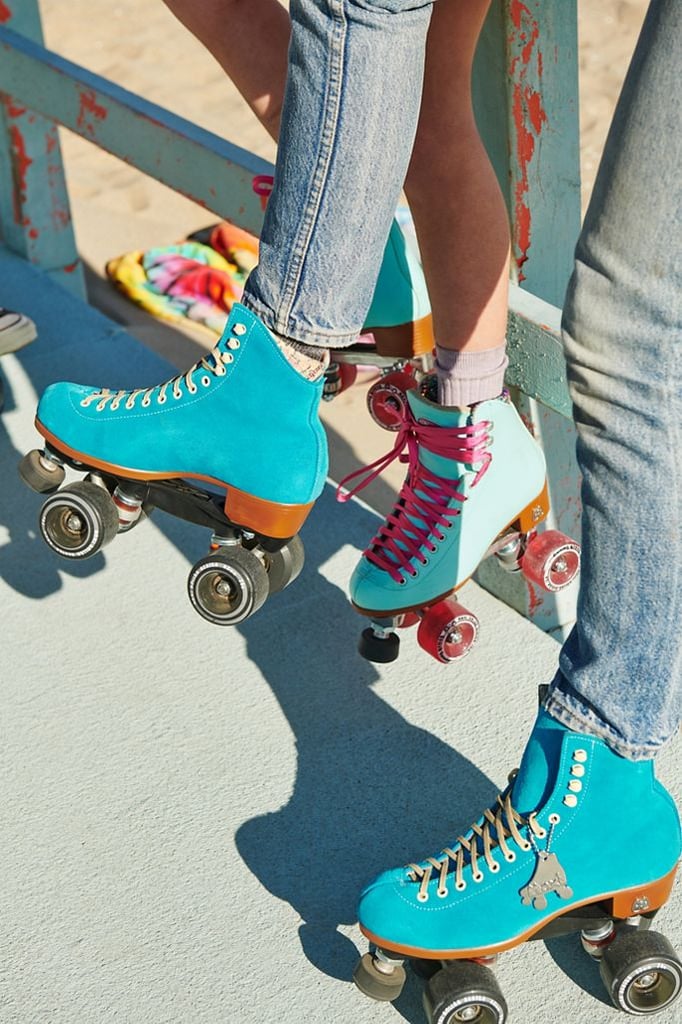 Moxi UO Exclusive Suede Roller Skates Turquoise
