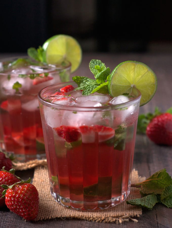 Strawberry Rosé Wine Mojito