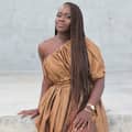 Photo of author Elizabeth Ayoola