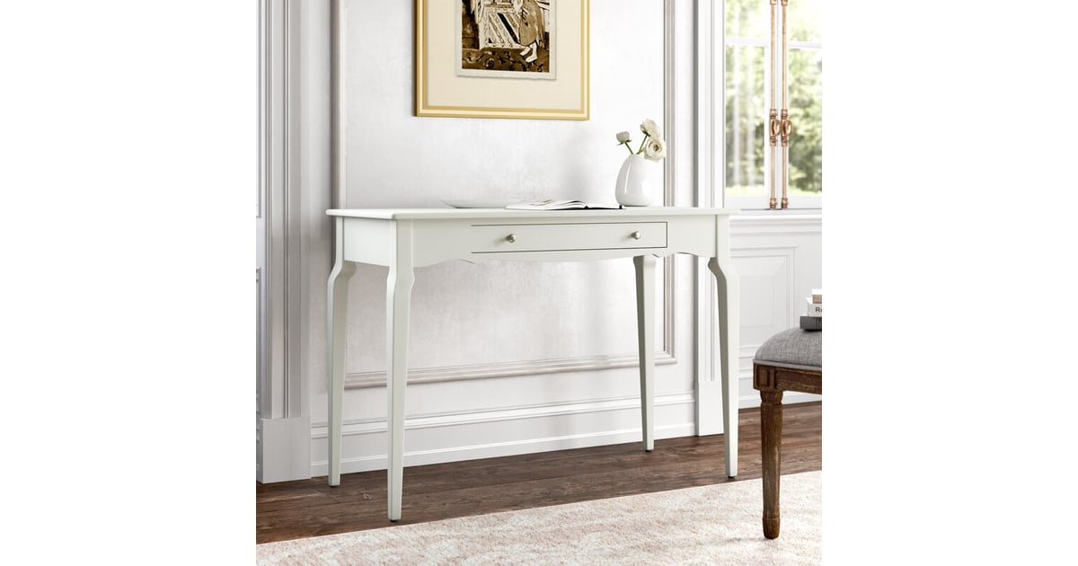 Kelly clarkson secretary hot sale desk