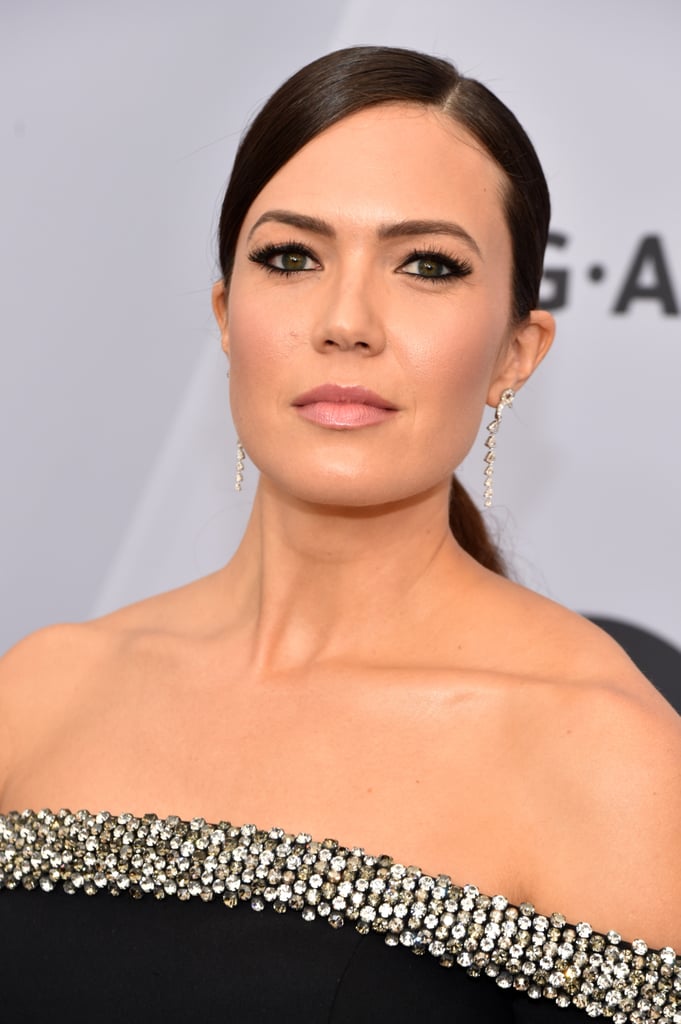 Mandy Moore's Dress at the SAG Awards 2019