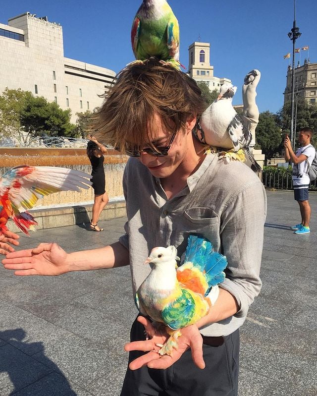 September 2016: Natalia Dyer and Charlie Heaton Get Friendly on Instagram