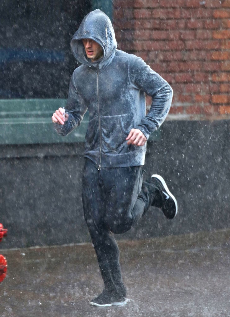 Jamie Dornan Running in Rain | Fifty Shades of Grey Photos