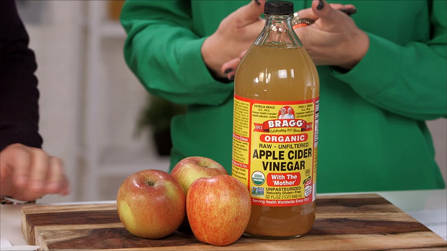 Apple cider vinegar seems to be touted as helping just about everything the...