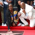 Tupac Shakur的妹妹Sekyiwa荣誉他在好莱坞星光大道“持久的影响”仪式