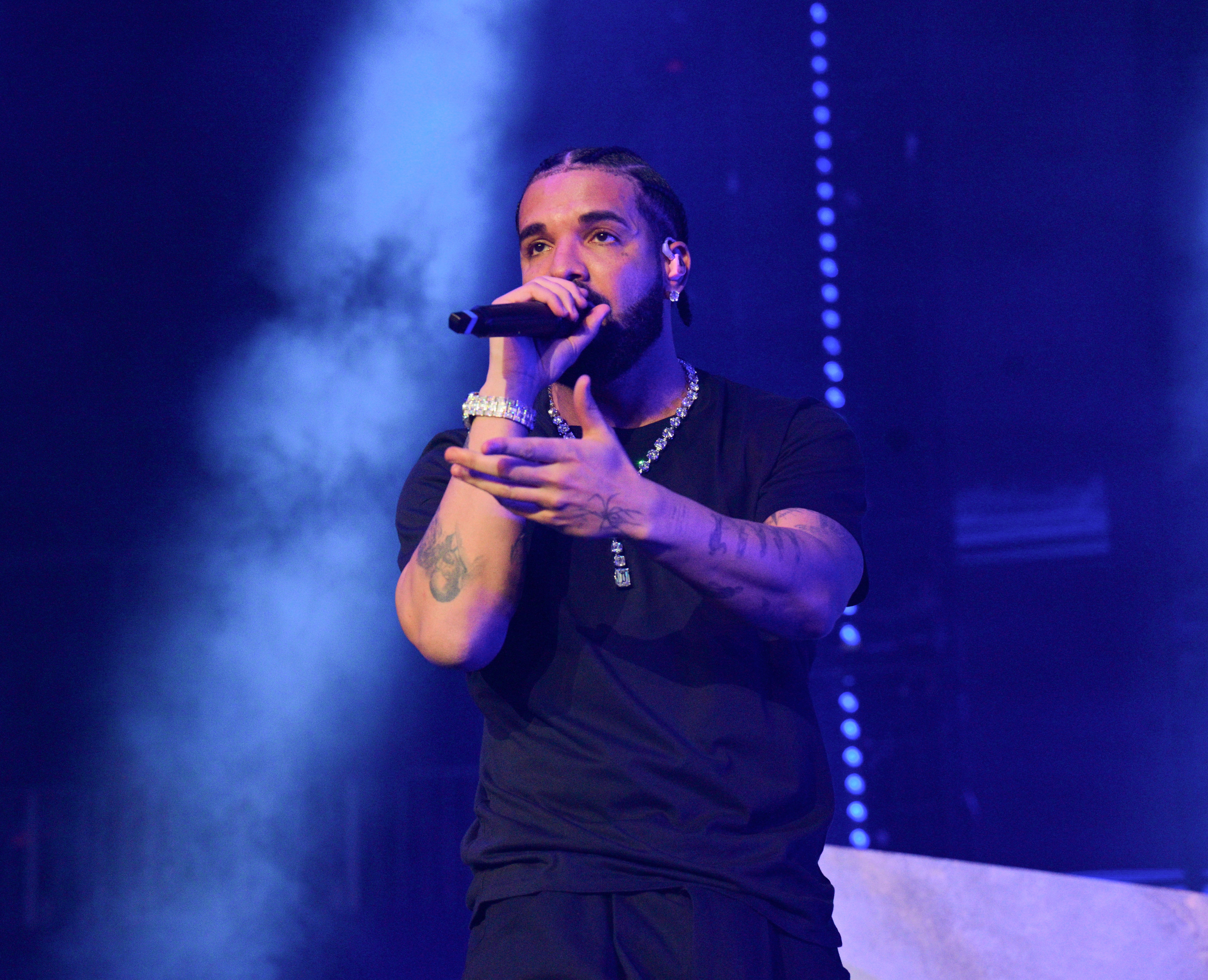 Drake miss u sweater 2025