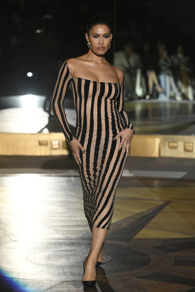 Kylie Jenner的LaQuan Smith 2023秋季礼服