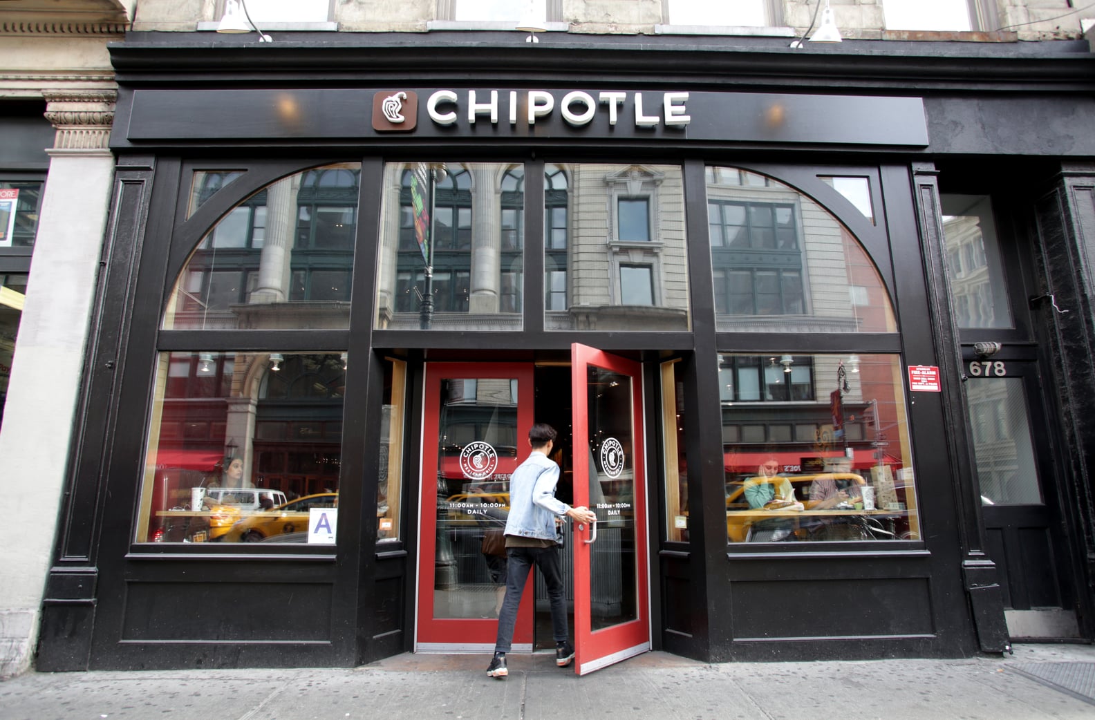Is the Chipotle E. Coli Outbreak Over? POPSUGAR Food