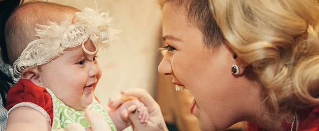 Kelly Clarkson's Baby Daughter's Picture With Santa