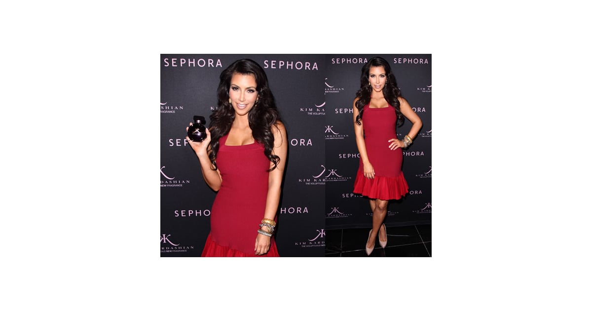 Photos of Kim Kardashian Promoting Her New Fragrance at Sephora in Miami 20100205 142721