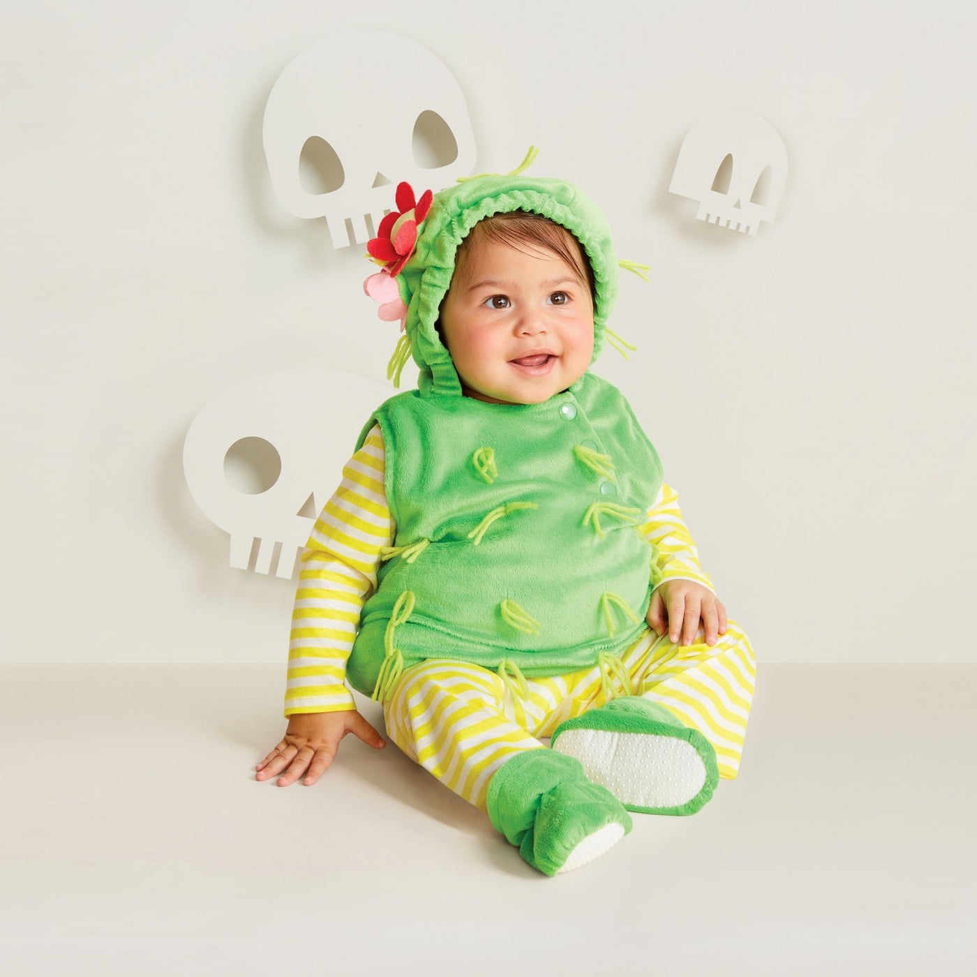 Cactus Costume  Diy costumes kids, Cactus costume, Kids costumes