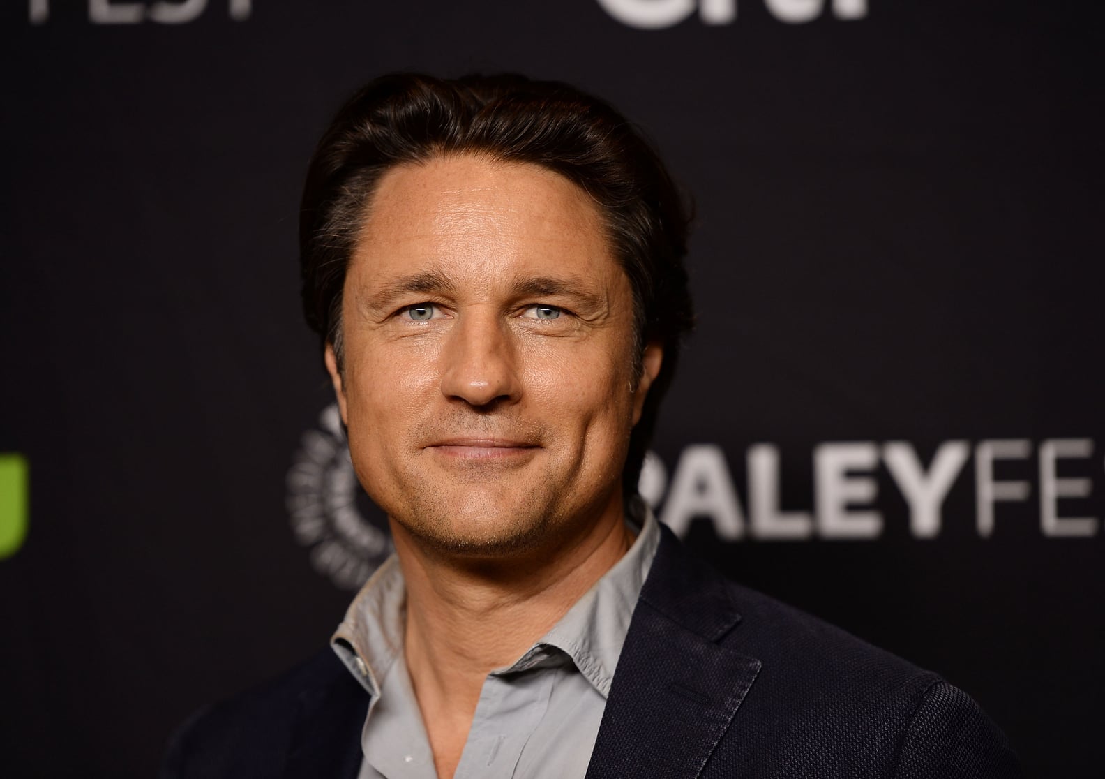 What Is Virgin River on Netflix About? POPSUGAR Entertainment