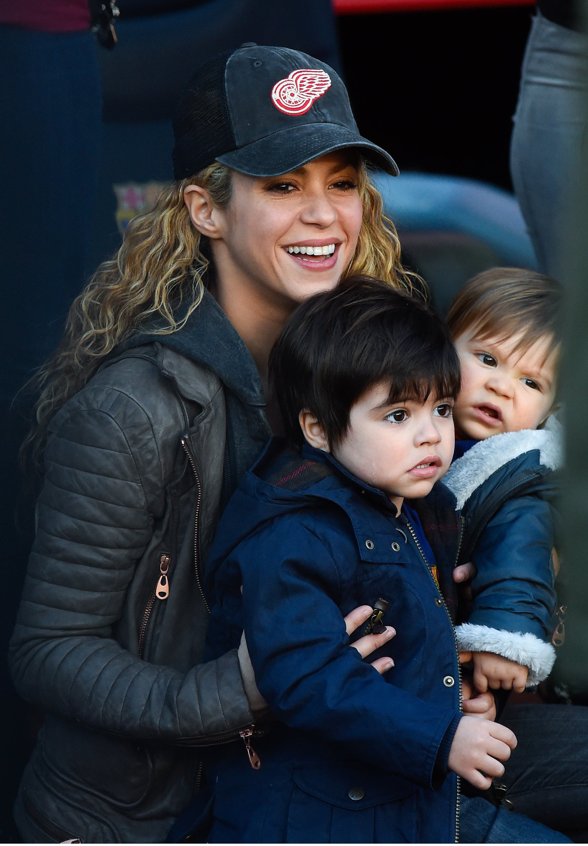 Shakira Cheers On Gerard Pique With Milan And Sasha Popsugar Latina