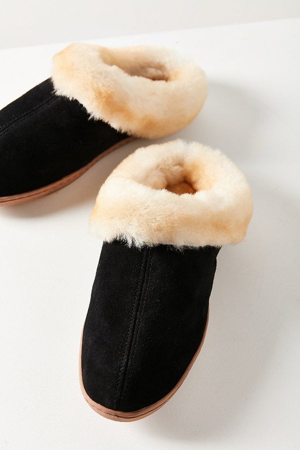 Minnetonka Sheepskin Mule Slipper