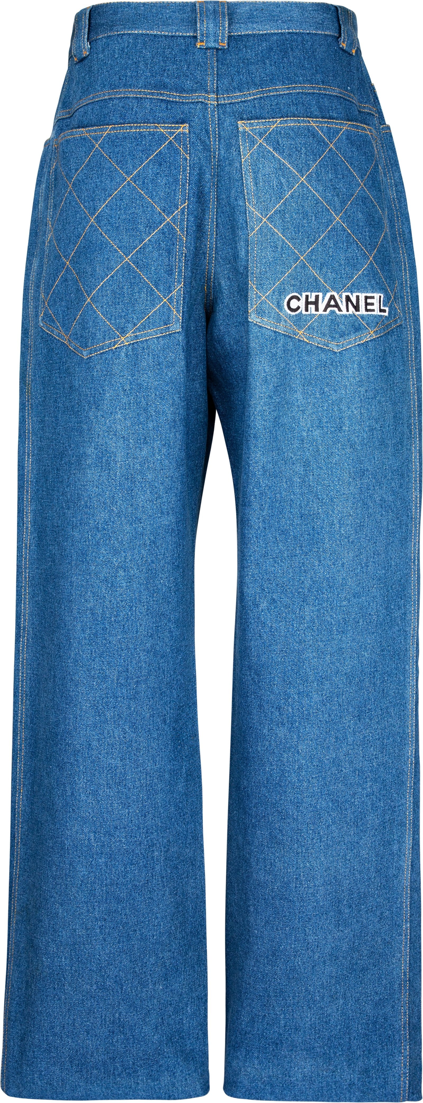 22 Best Vintage Jeans and Where to Shop Them