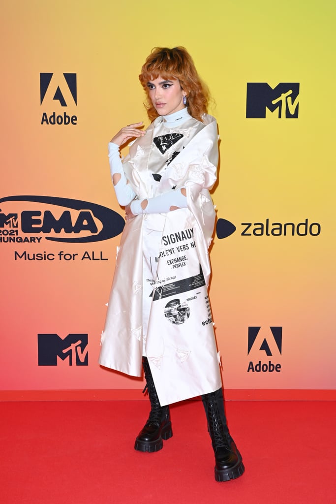 Manu Gavassi at the MTV EMAs 2021