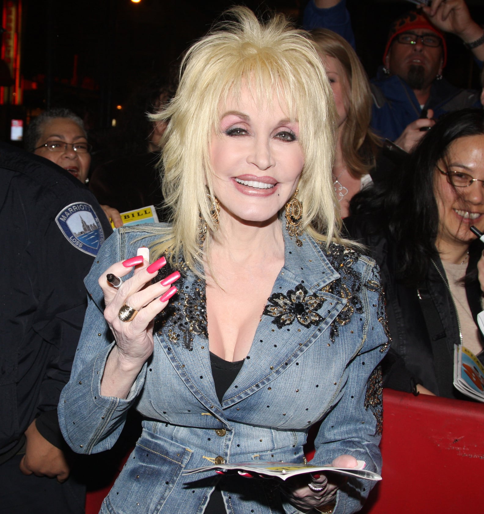 Why Dolly Parton Wears Nude Fingerless Gloves | PS Fashion