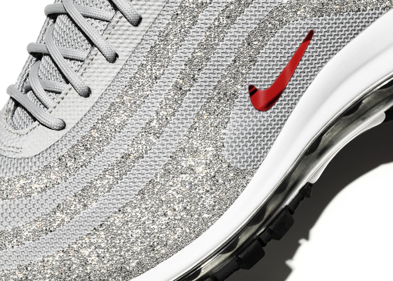 nike silver glitter shoes