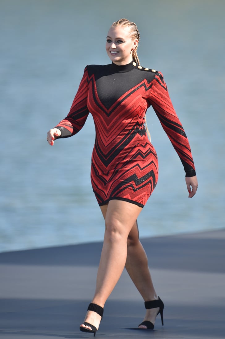 Iskra Lawrence at Le Defile L'Oreal Paris | Fashion Week Body Positive