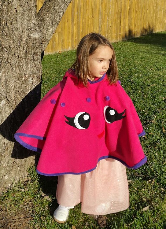 Shopkins Warm Poncho